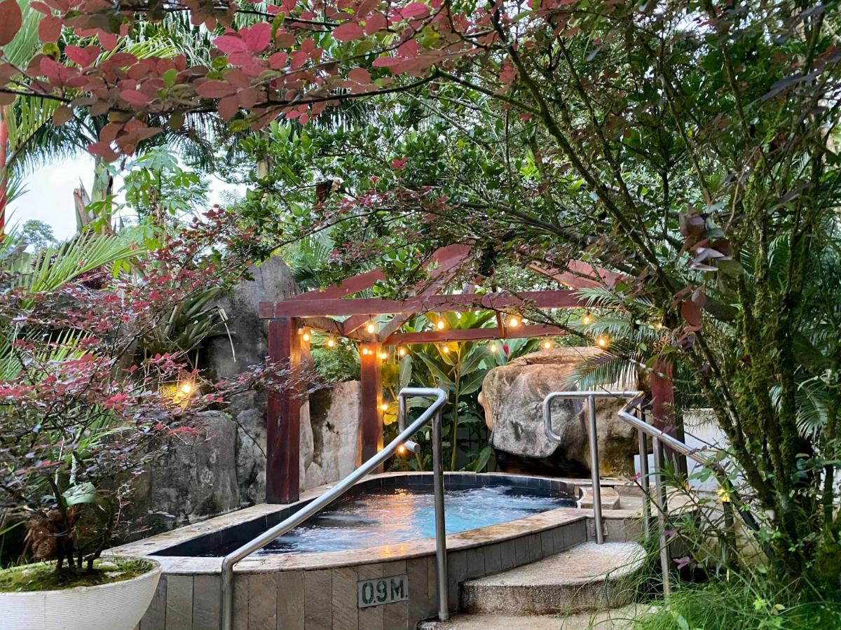 Paradise Hot Springs La Fortuna Exterior photo