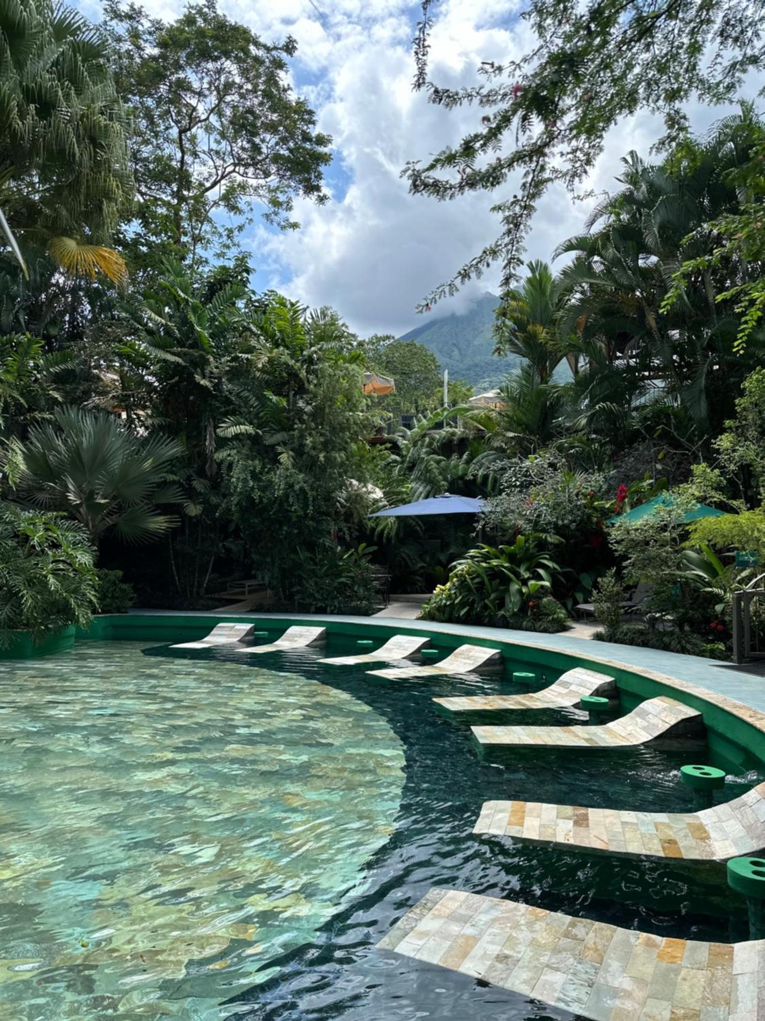 Paradise Hot Springs La Fortuna Exterior photo