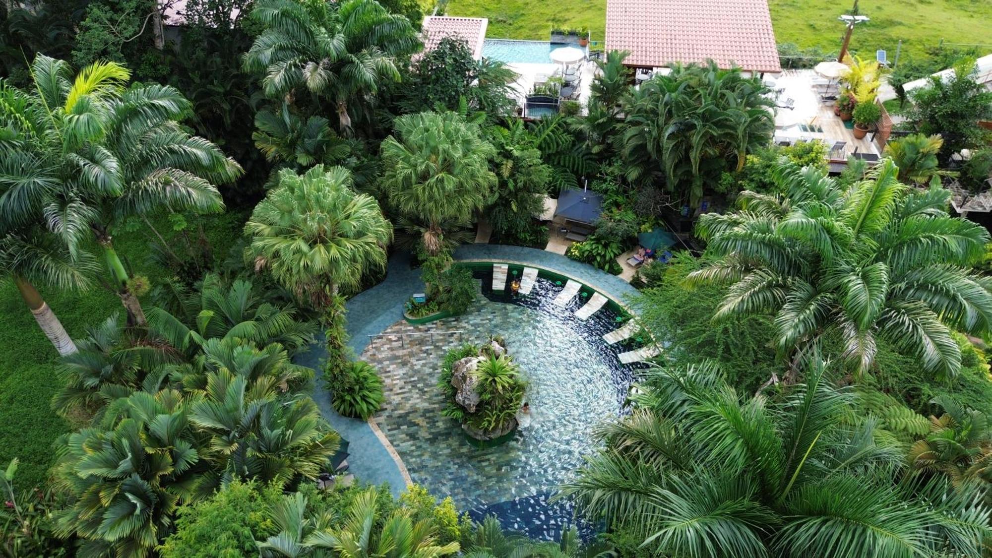 Paradise Hot Springs La Fortuna Exterior photo